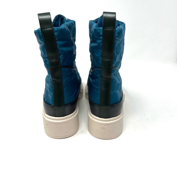 Coach NWOT blue zip up worn winter boots 7.5 - Picture 4 of 10